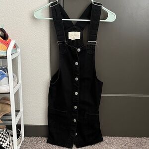 Sky and Sparrow Black Overall Dress
